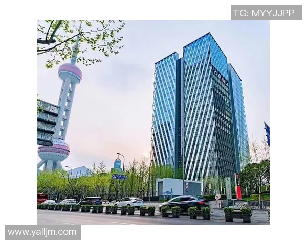 上海足球队在联合会杯中的辉煌历程与突破成就全景回顾